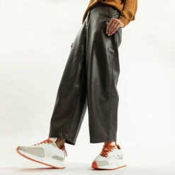 Modeschuhgeschäft -Modeschuhgeschäft 28197944 02